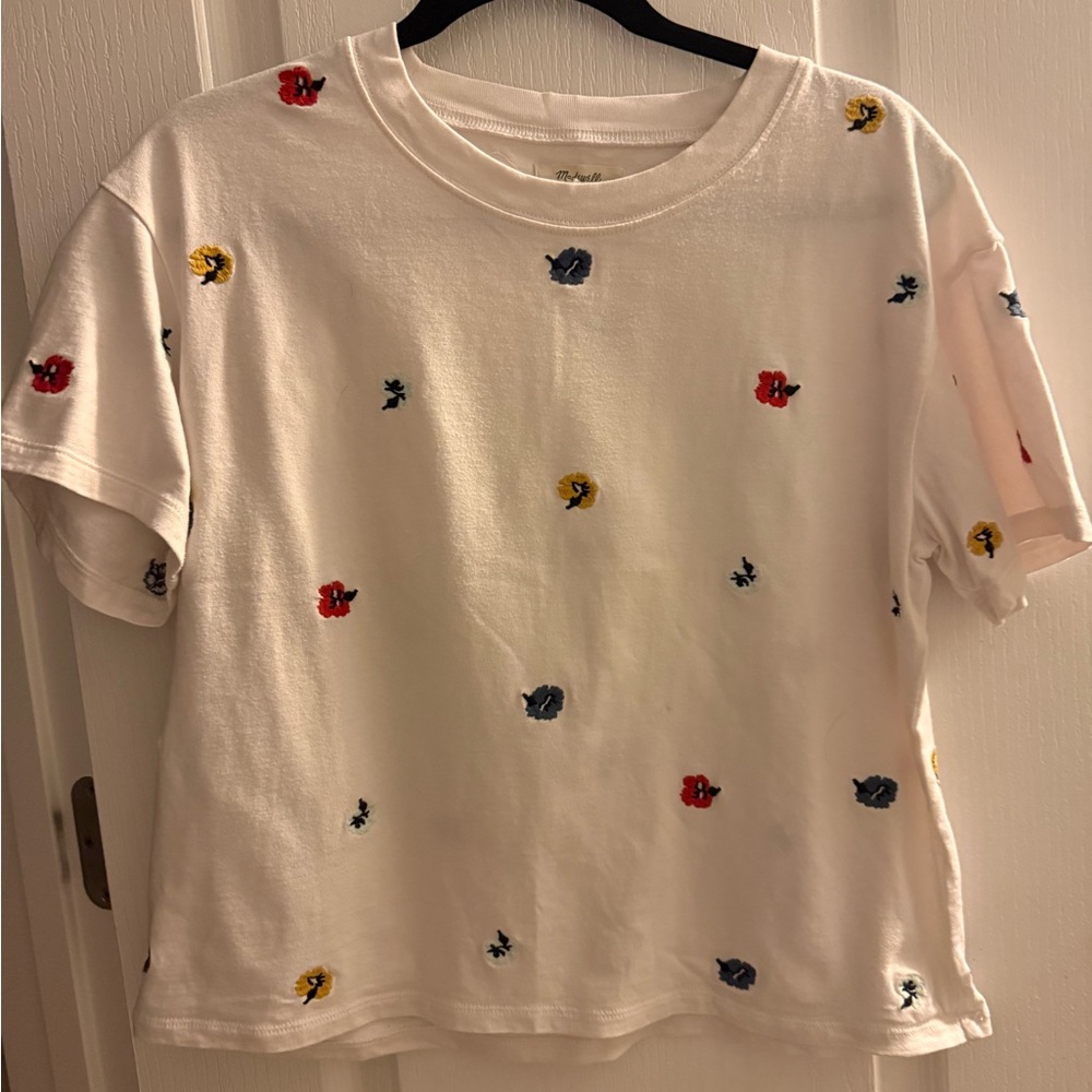 Madewell Embroidered Easy Crop Tee in Confetti Floral